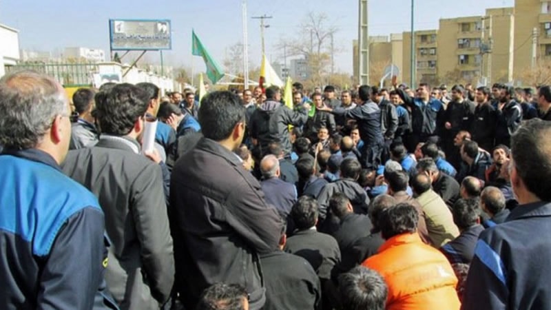 تواصل احتجاجات عمال شركة «هبكو» بمدينة اراك