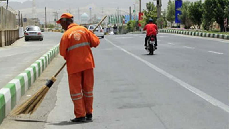 کارگران-شهرداری-صلوات-آباد-سنندج-دست-از-کار-کشیده-و-در-اعتصاب-به-سر-می_برند-1-min