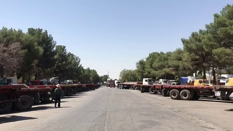 استمر سائقوا الشاحنات اليوم الثالث من إضراب في الجولة الجديدة في مدن مختلفة من البلاد