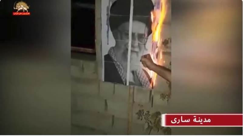 إيران.. إضرام النار في مراكز القمع ورموز النظام في مختلف المدن الإيرانية