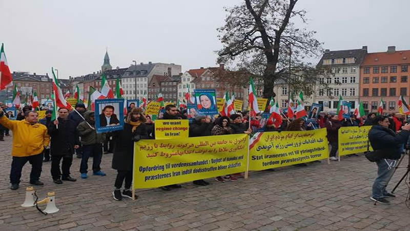 تجمع احتجاجي أمام البرلمان الدنماركي ومسيرة باتجاه بلدية كوبنهاغن