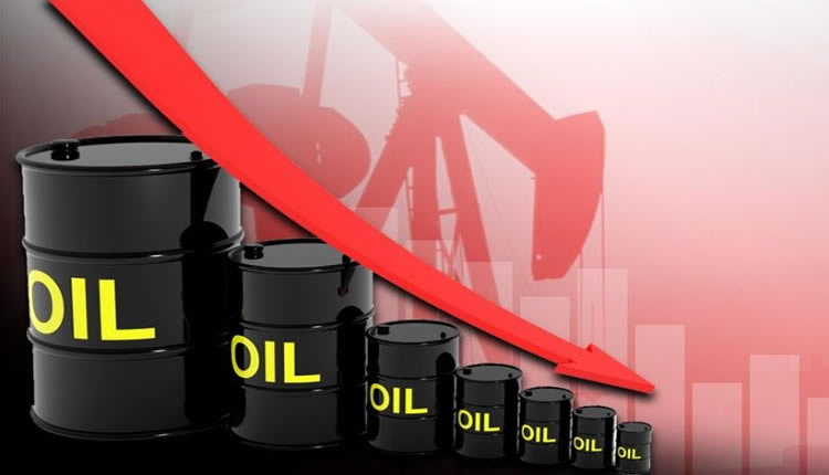 انخفاض أسعار النفط في السوق العالمية تزامنا مع تنفيذ مقاطعة للنفط ضد النظام الإيراني