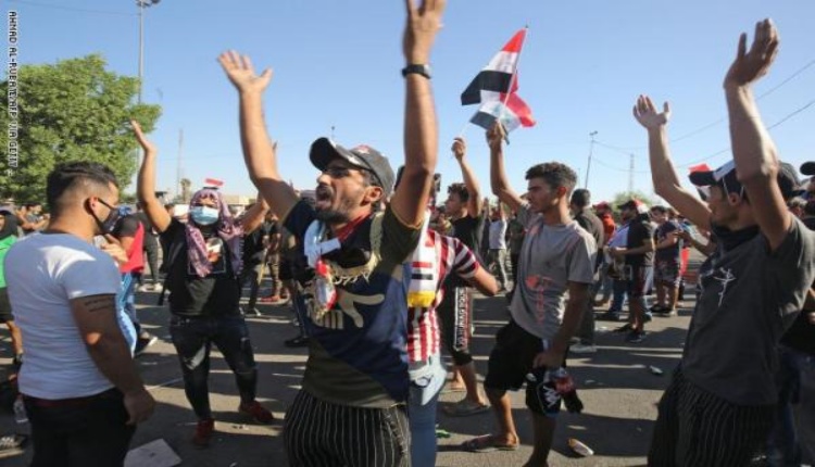 مخاوف النظام الإيراني غير المسبوقة بسبب الإنتفاضة العراقية