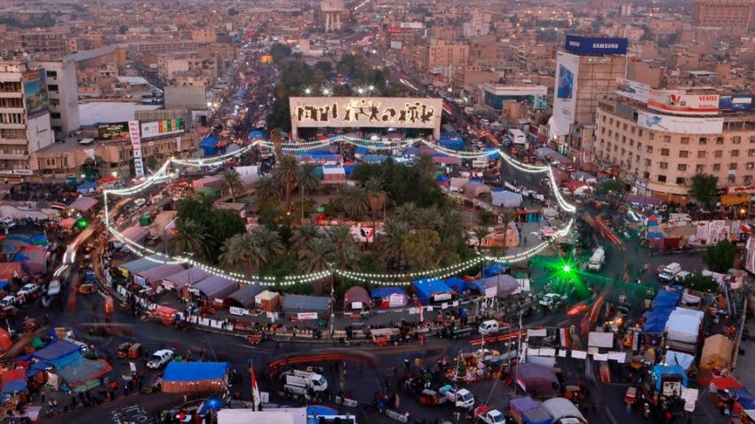 العراق.. تظاهرات مرتقبة وتوافد المحتجين لساحة التحرير