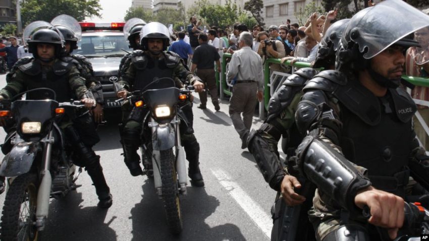 ملايين الدولارات.. هذا ما تنفقه إيران يوميا على قمع شعبها