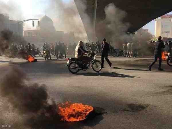  شهادات من الداخل.. كيف تقمع "القوة المميتة" احتجاجات إيران؟