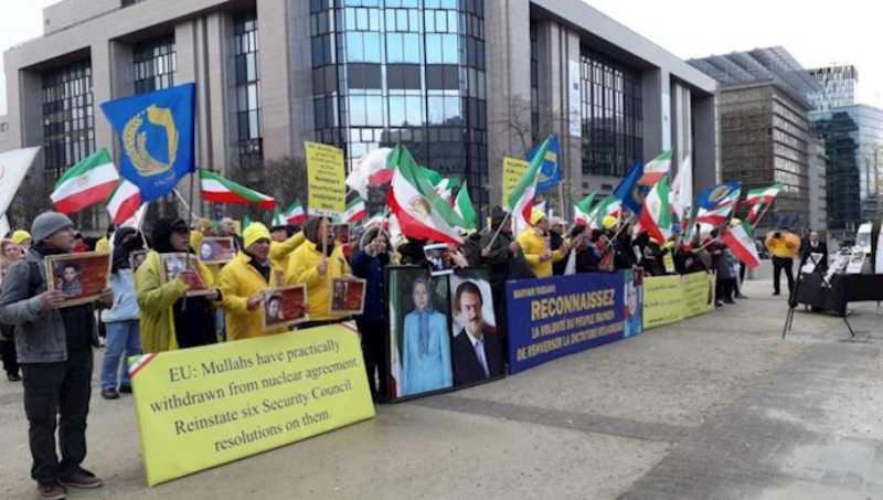 تجمع احتجاجي للإيرانيين المناصرين لمنظمة مجاهدي خلق الإيرانية في بروكسل