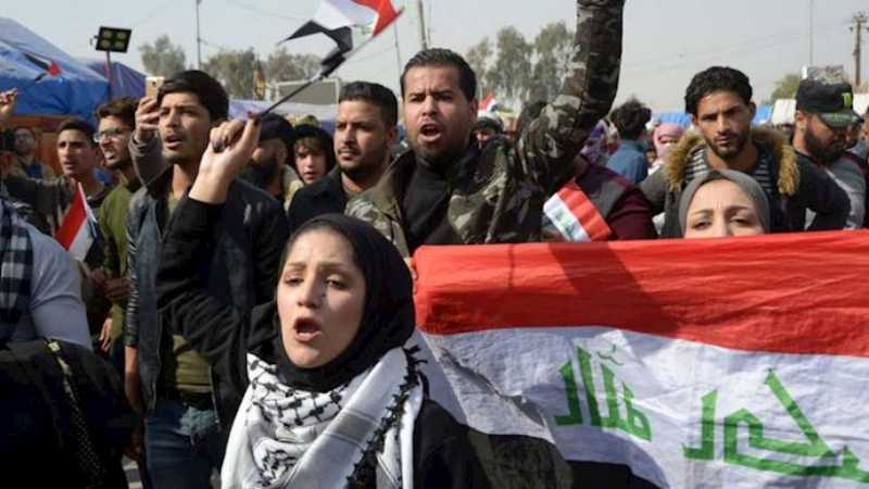 العراق.. استمرار المظاهرات ضد تكليف محمد العلاوي وعملاء النظام الإيراني