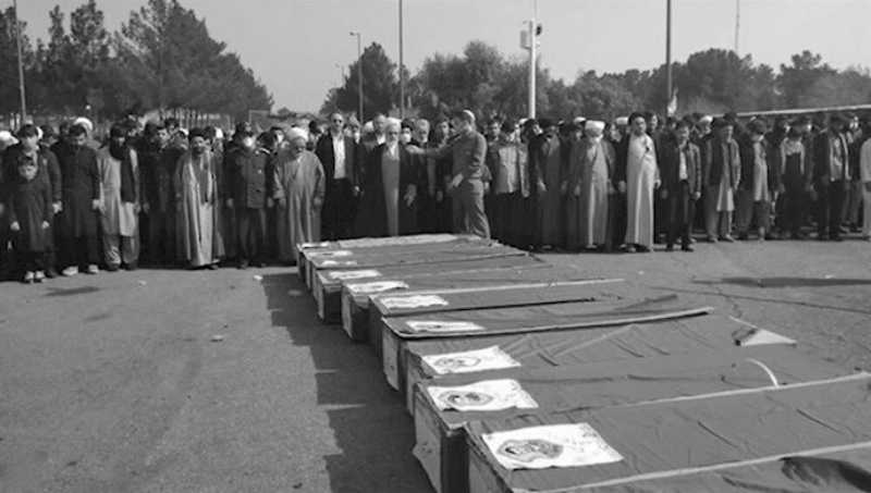 إيران.. دفن 21 من عملاء نظام الملالي قتلوا مؤخرًا في سوريا