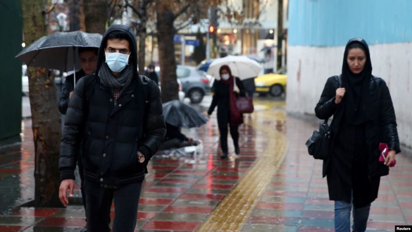 أرقام مرعبة يكشفها تقرير مفصل.. فيروس كورونا يفتك بمئات الإيرانيين