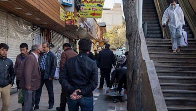 إيران .. الصراع بين الزمر الحكومية خوفًا من العواقب الوخيمة لإعادة فتح الدوائر