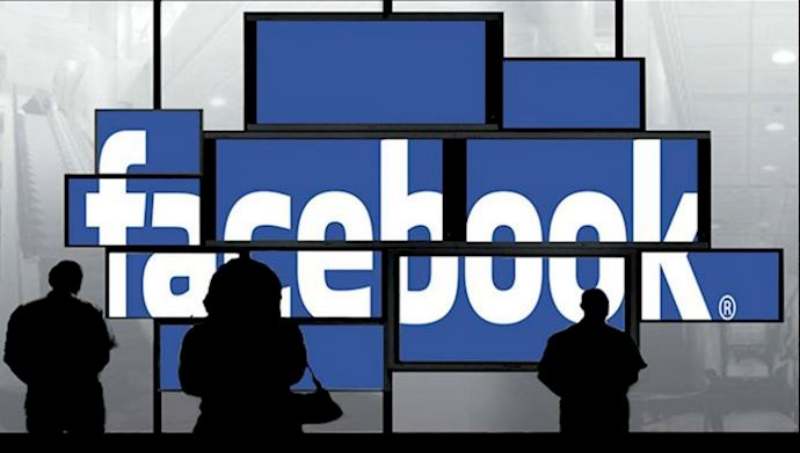 الفيسبوك يحجب مئات الحسابات المزيفة للنظام الإيراني