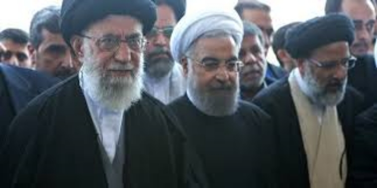 روحاني ورئيسي وقادة نظام الملالي يهددون رئيس الولايات المتحدة