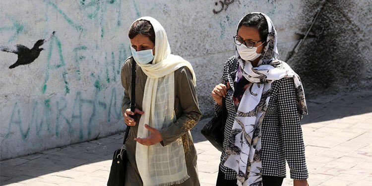 أكثر من 238،500 شخص عدد الضحايا کورونا في 526 مدينة في إيران