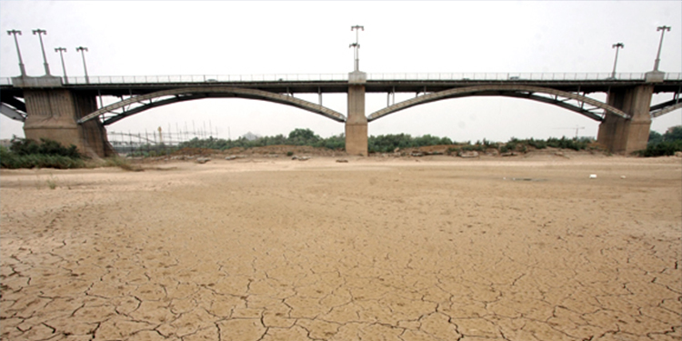 حالة من الجفاف في خوزستان نتيجة لتنفيذ مشروع نقل المياه غير المدروس