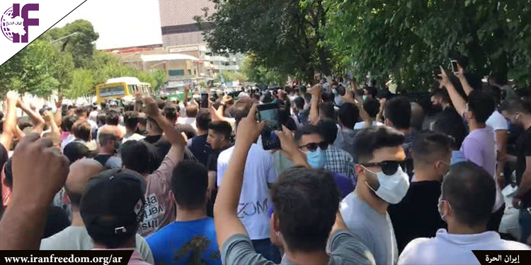 انتفاضة المواطنين في طهران بشعارات "الموت للديكتاتور واخجل يا خامنئي وارحل من البلد"