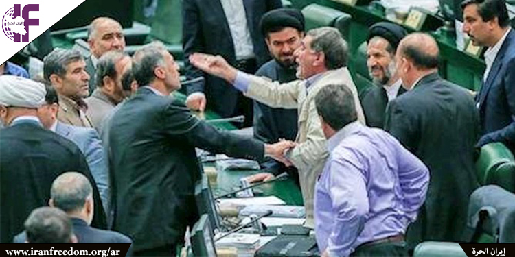 تنامي الصراعات داخل النظام الإيراني