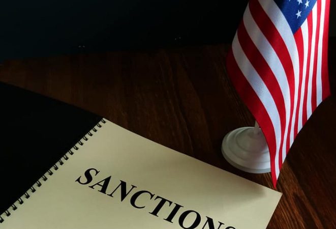 الولايات المتحدة تستهدف المزيد من المسؤولين الإيرانيين بفرض عقوبات عليهم