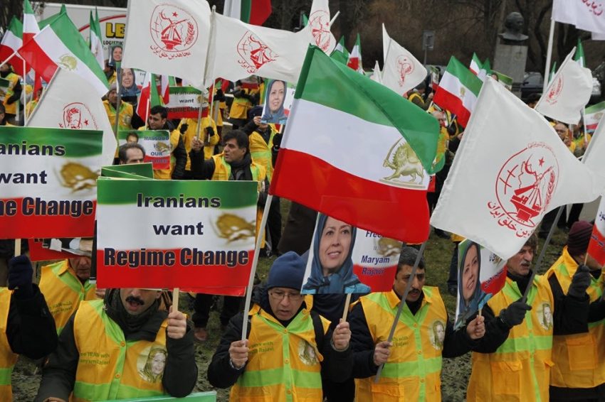 دعم الانتفاضة الإيرانية - 22 شخصية سياسية أوروبية وأمريكية بارزة تعبر عن دعمها