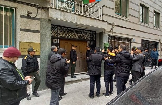 تخرصات وأخطال للتهرب من تداعيات المؤامرة والجريمة في سفارة جمهورية أذربيجان في طهران