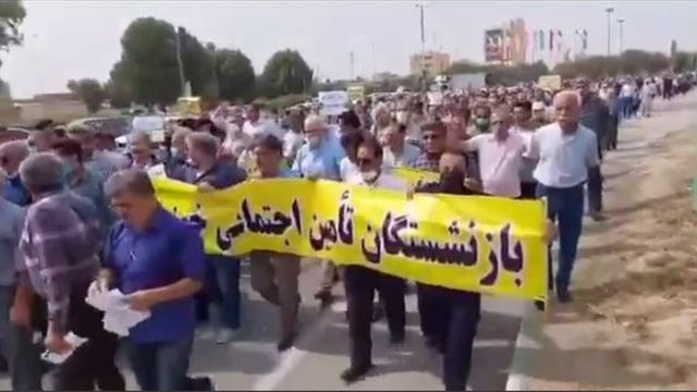 إيران تشهد المزيد من الاحتجاجات من قبل المتقاعدين وأصحاب المعاشات بسبب المشاكل الاقتصادية