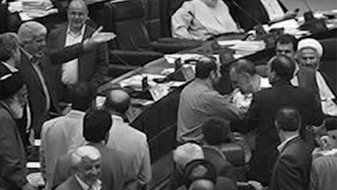 أعضاء في مجلس شورى النظام الإيراني يكشفون عن نظرة قاتمة لتحديات النظام