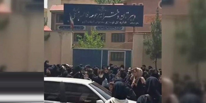 استمرار التسمم المتسلسل لطالبات المدارس في إيران والنظام ينفي الهجمات