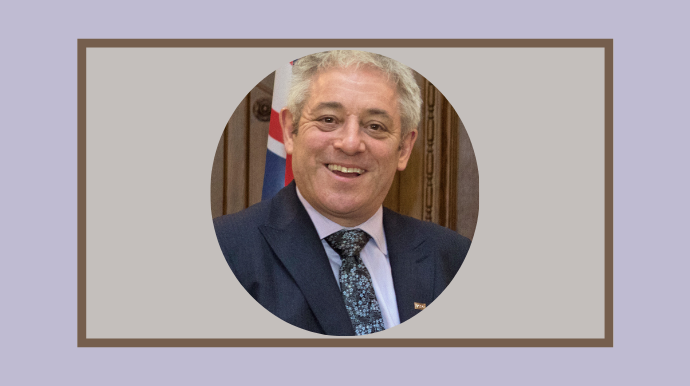 جون بيركو في مؤتمر "إيران الحرة 2025": الشرعية تولد من رحم "الميدان" و"التضحية" فقط تجاوز جون بيركو، رئيس مجلس العموم البريطاني الأسبق (2009-2019)، في كلمته أمام التجمع الكبير "إيران الحرة 2025"، حدود المجاملات الدبلوماسية المعتادة، مخصصاً خطابه لصياغة بيان سياسي حول المفهوم الجوهري لـ "الشرعية". وفي هذا الخطاب المفصلي، رسم خطوطاً فاصلة وواضحة بين المعارضة الأصيلة التي تدفع الثمن دماً في ساحة العمل، وبين المدعين الذين يسعون لإعادة إنتاج الاستبداد في ثوب جديد.