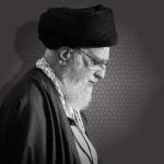 خامنئي في مواجهة عاصفة سياسية عالمية: مشرّعون ووزراء خارجية يرفعون سقف الهجوم على نظام الملالي العالم يغيّر نبرة الحديث لم يعد المشهد الدولي يُقارب النظام الإيراني بروح "لحذر الدبلوماسي ". فالصمت الذي استمر سنوات أمام تجاوزات علي خامنئي ونظامه بدأ يتفكّك، تاركًا مكانه لنبرة نقد صارخة تعبّر عنها عواصم كبرى.