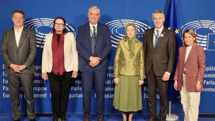 مؤتمر في البرلمان الأوروبي تضامناً مع الشعب الإيراني من أجل السلام والأمن العالميين عقد يوم الأربعاء 10 ديسمبر مؤتمر في البرلمان الأوروبي بحضور السيدة مريم رجوي