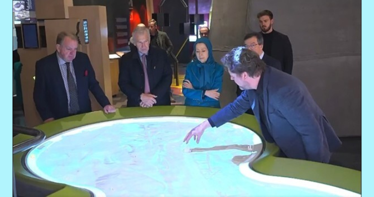 مريم رجوي تزور "مدينة السلام" إيبر البلجيكية وتطلق نداءً عالمياً للديمقراطية في إيران بروكسل، بلجيكا –شهدت بلجيكا خلال الأيام الماضية حراكاً سياسياً مكثفاً يخص القضية الإيرانية، حيث قامت مريم رجوي، الرئيسة المنتخبة للمقاومة الإيرانية