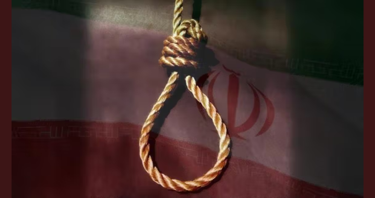 تصاعد مروع في الإعدامات مع بداية 2026؛ "شورا" تكشف حصيلة 108 عمليات شنق خلال 10 أيام استناداً إلى بيانات أمانة المجلس الوطني للمقاومة الإيرانية ، سجلت وتيرة الإعدامات في إيران أرقاماً غير مسبوقة تزامناً مع تصاعد الانتفاضة الوطنية، حيث أعدم حرس النظام الإيراني 108 سجناء في الفترة من 27 ديسمبر 2025 إلى 5 يناير 2026، ضمن حصيلة صادمة بلغت 403 إعدامات خلال شهر ديسمبر وحده، في محاولة من "الولي الفقيه خامنئي" لبث الرعب ومنع سقوط نظامه.