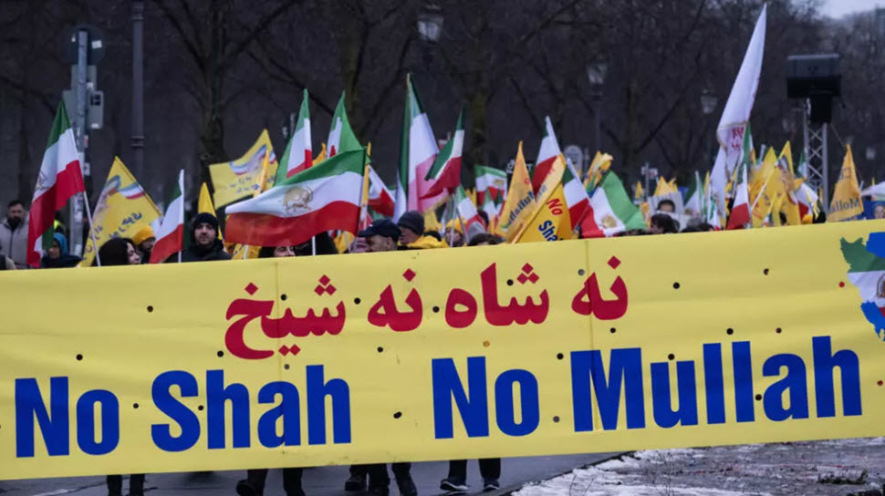 برلين تتضامن مع الانتفاضة الإيرانية: مريم رجوي تطالب بمحاكمة خامنئي دولياً وتدخل مجلس الأمن شهدت العاصمة الألمانية برلين، يوم السبت 7 فبراير 2026، مظاهرة ضخمة