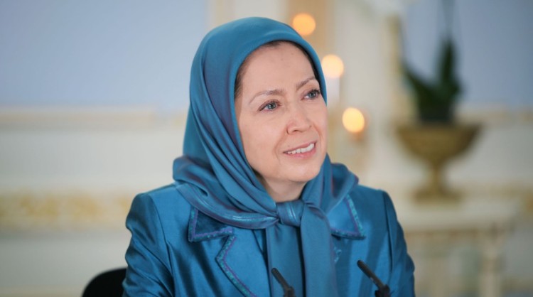 المسار الثالث: الانتفاضة، السيادة، والرفض القاطع لـ نظام الشاه ونظام الملالي إن تحرير إيران لا يقبل المساومة أو أنصاف الحلول. ففي مواجهة نظام لا يتقن سوى لغة القمع