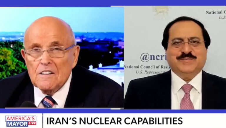 جعفرزاده لـ نيوزماكس: شبكات المقاومة أحبطت حصول النظام الإيراني على القنبلة النووية، والحل الجذري بيد الشعب استضاف رئيس بلدية نيويورك السابق، رودي جولياني