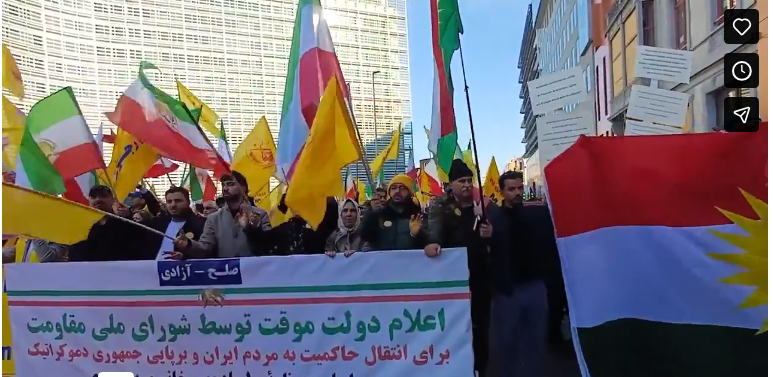 رويترز تنقل حشود بروكسل للعالم.. أنصار المقاومة تدعم الحكومة المؤقتة ورجوي تدعو لإسقاط الاستبداد بشقيه شهدت العاصمة البلجيكية بروكسل اليوم الخميس تظاهرة حاشدة واستثنائية