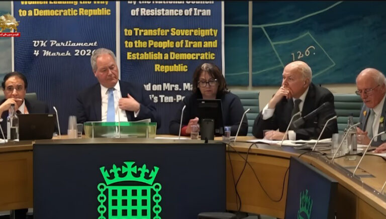 لندن .. مؤتمر «إيران: نحو جمهورية ديمقراطية – دعم الحكومة المؤقتة» في البرلمان البريطاني في مؤتمر «إيران: نحو جمهورية ديمقراطية» الذي عُقد في البرلمان البريطاني