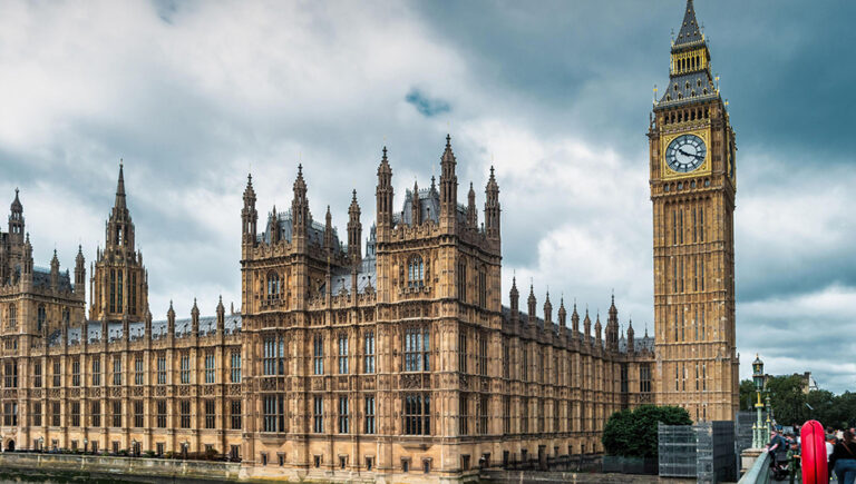 تحذير برلماني بريطاني: مطالبات بإجراءات فورية وحازمة ضد الشبكات الإعلامية التابعة للنظام الإيراني بالتزامن مع تزايد المخاوف والحساسيات تجاه الأنشطة