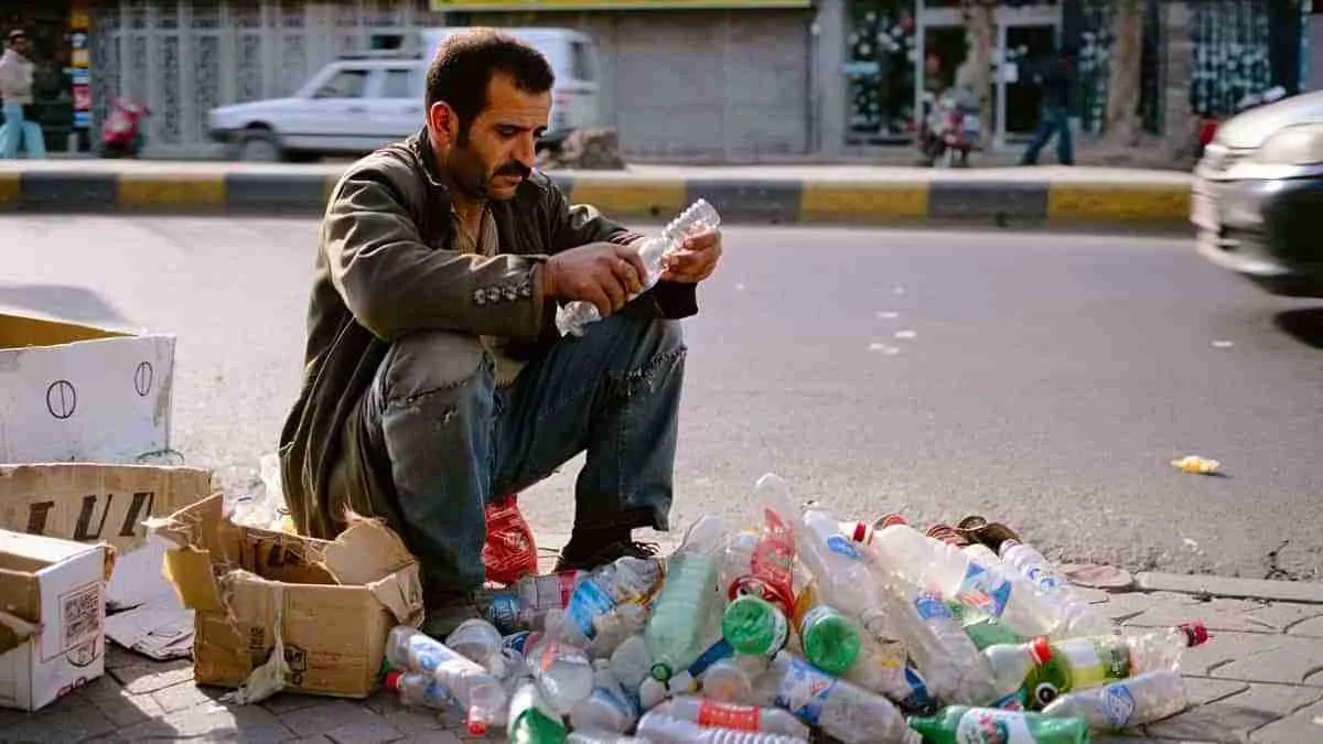 حصاد الحرب: أضرار تلحق بـ 6 آلاف وحدة في لورستان والبطالة تهدد 600 ألف شخص في ظل الأزمات المتفاقمة الناجمة عن سياسات إشعال الحروب التي ينتهجها النظام الإيراني، اضطر مسؤولون حكوميون للاعتراف