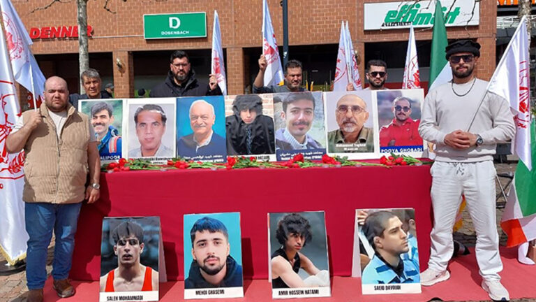 النظام الإيراني يلجأ لاستراتيجية الرعب في حرب البقاء تجاوزت جريمة إعدام ستة من مجاهدي خلق وأعضاء وحدات المقاومة، إلى جانب أربعة من الشباب الثائرين، مجرد كونها عملاً وحشياً تقليدياً لتصبح رسالة استراتيجية