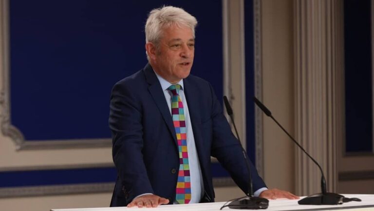 جون بيركو: ابن الشاه مجرد عرض جانبي بعيد عن النضال الحقيقي كلمة جون بيركو في مؤتمر دولي حول إعدام السجناء السياسيين في 10 أبريل 2026. في 10 أبريل 2026، وفي مؤتمر دولي عُقد بالقرب