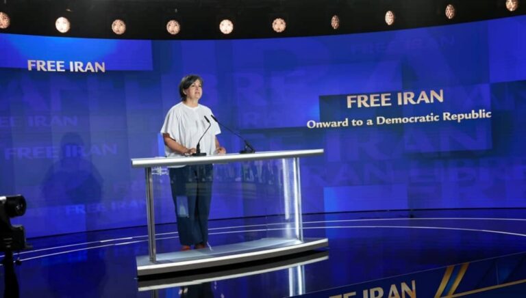 نائبة فرنسية بارزة تنتقد حظر تظاهرة الإيرانيين في باريس وتؤكد دعمها لخطة مريم رجوي عُقد مؤتمر «إيران الحرة 2026» يوم السبت 20 يونيو/حزيران في باريس بمشاركة شخصيات سياسية وبرلمانية بارزة من الولايات المتحدة وكندا وأوروبا.