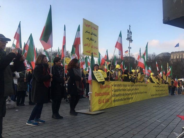 MEK supporters in Berlin rally in support of protests in Iran