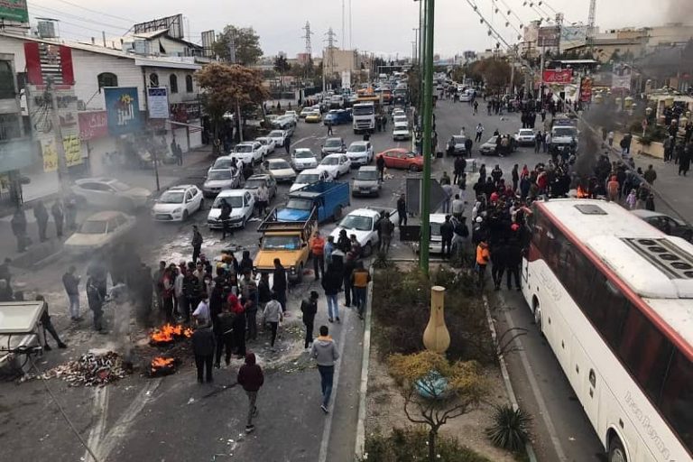 Iranian regime loses control as protests continue