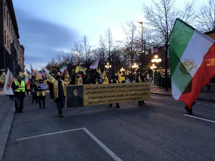 Supporters of MEK/PMOI in Sweden commemorate martyrs of Iran protests