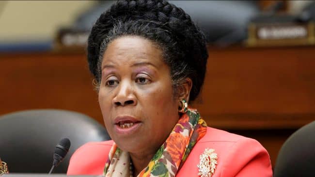 Sheila Jackson Lee: I’m standing with the message of Mrs. Rajavi that we want freedom.