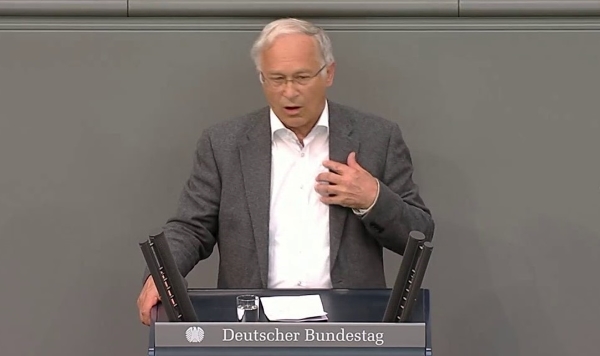 Martin Patzelt, member of the German Bundestag and reporter of the Human Rights Commission on Iran, addressed an online event in Germany on October 8, 2020, to draw attention to the human rights abuses in Iran.