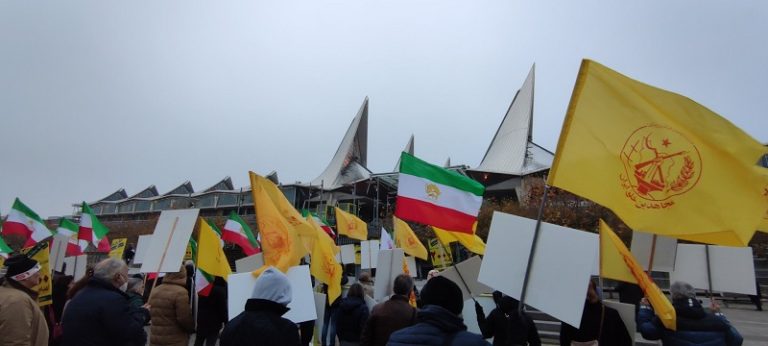 November 17, 2021: Freedom-loving Iranians, supporters of the People's Mojahedin Organization of Iran(PMOI/MEK) and the National Council of Resistance of Iran(NCRI) gathered in front of the Antwerp court of appeals for the bombing case at the 2018 Iranian Resistance Grand Gathering in Antwerp, Belgium.