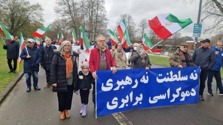 On Saturday, April 1st, 2023, freedom-loving Iranians held a demonstration in the center of Cologne with the slogans, “Death to Khamenei, towards a democratic republic.”