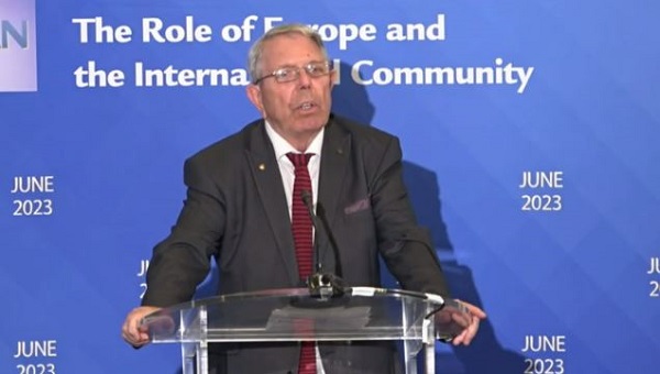Sir Alan Meale, Honorary Member of Parliament from Pace—UK